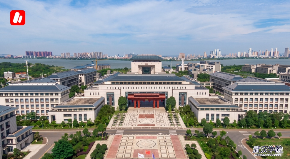 Panoramic shot of Wuhan university